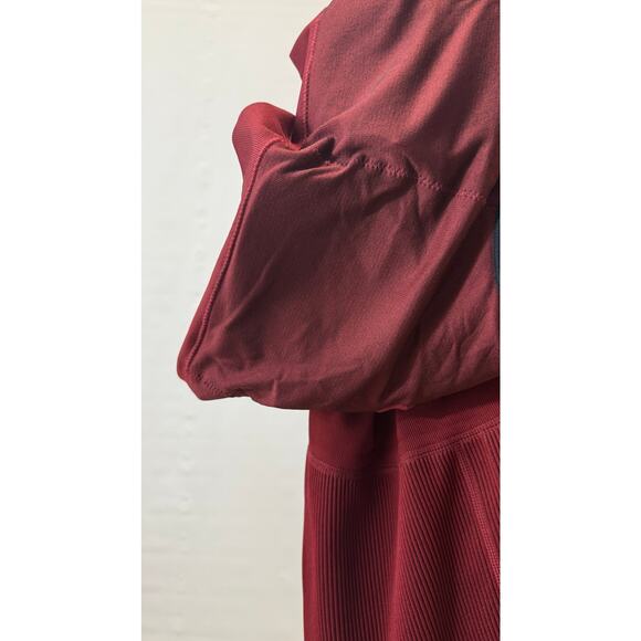 NEW Love & Sports Seamless Unitard Solkida Red Black Size Large (12-14) MSRP $40 - Picture 5 of 7